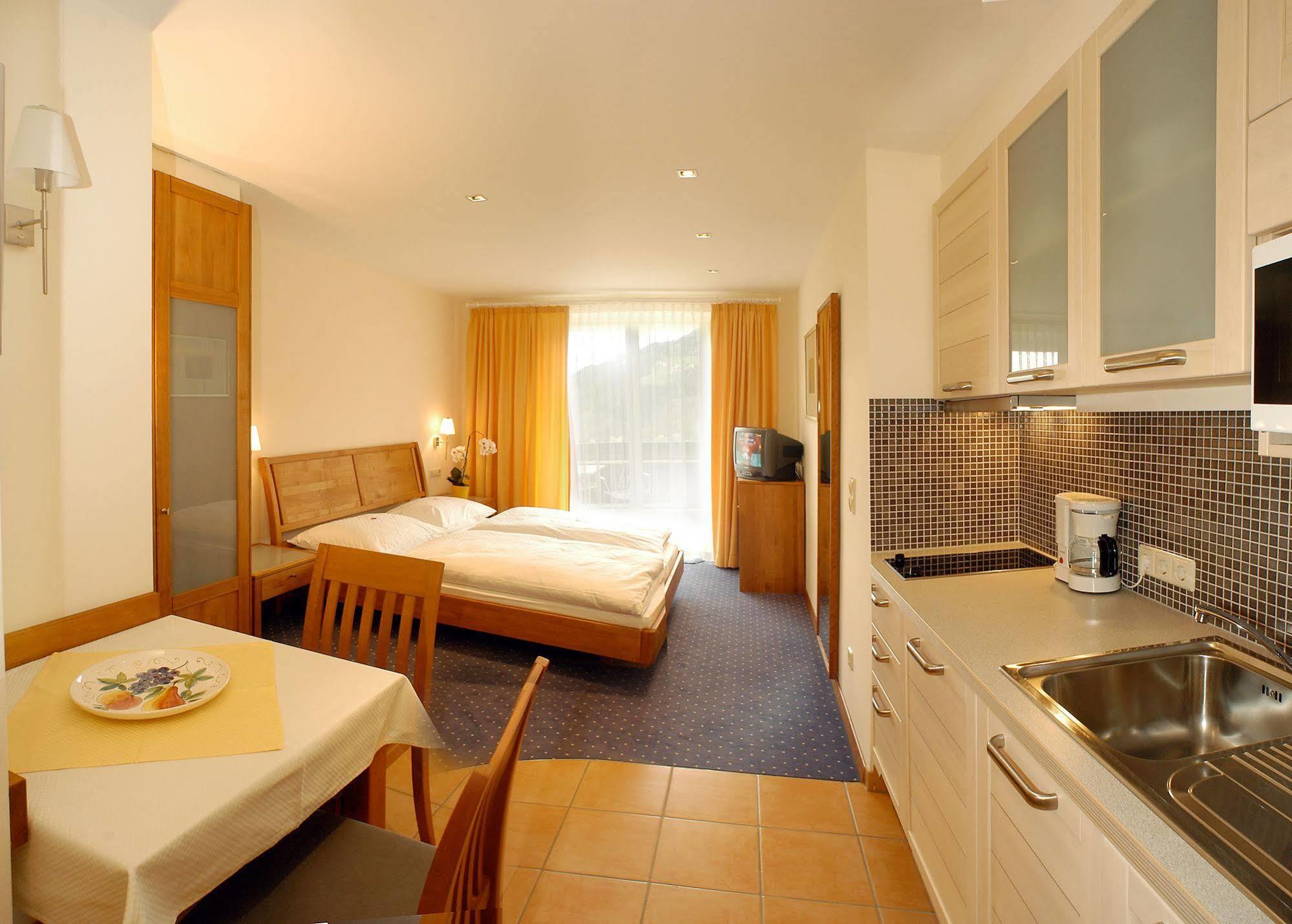 Aparthotel Tritscher Шладминг Экстерьер фото